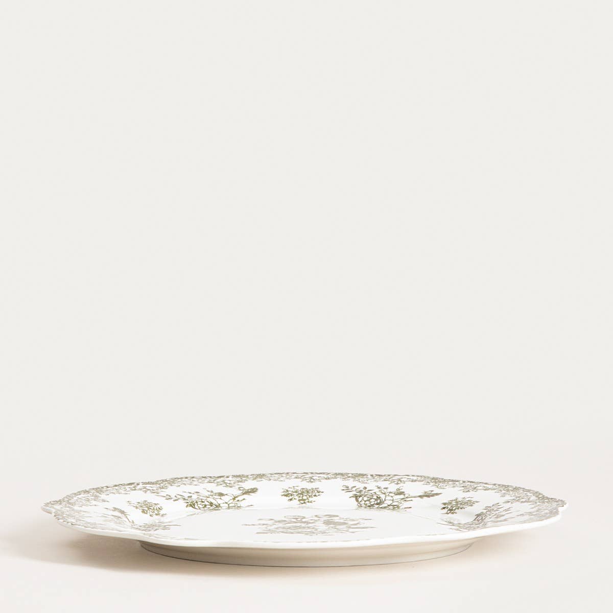 Assiette Lourry | Une touche florale pleine de fraîcheur