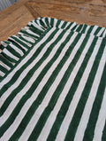 Chemin de table à rayure vertes