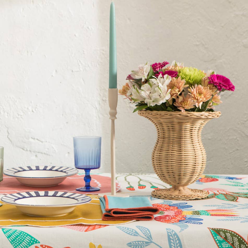 Vase en rotin tissé Olympia S