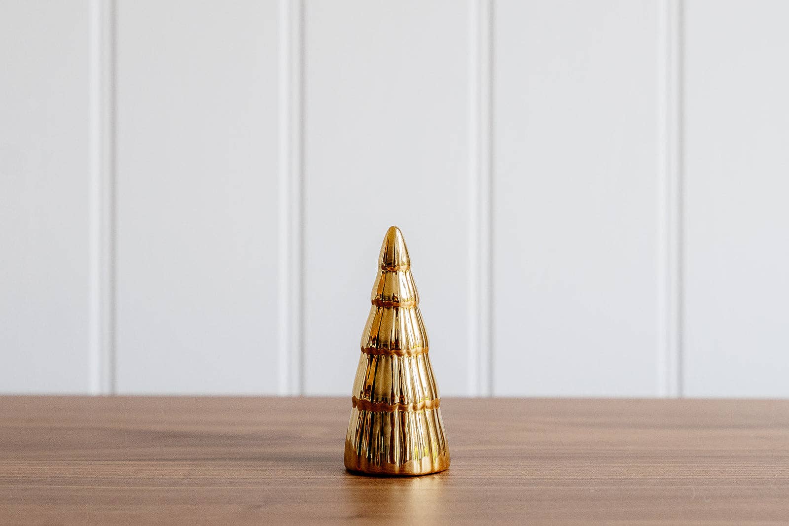Sapin de Noël doré cannelé (9 cm)