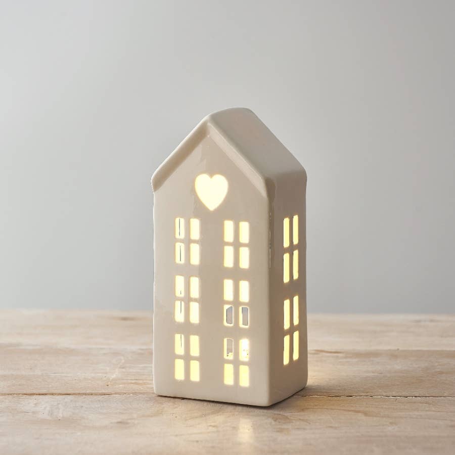 Maison blanche LED délicate, 16 cm