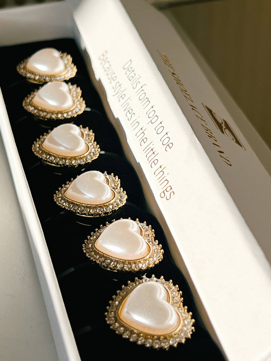Bijoux de boutons cœur 'Kickan' - Lot de 6