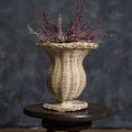Vase en rotin tissé Olympia S